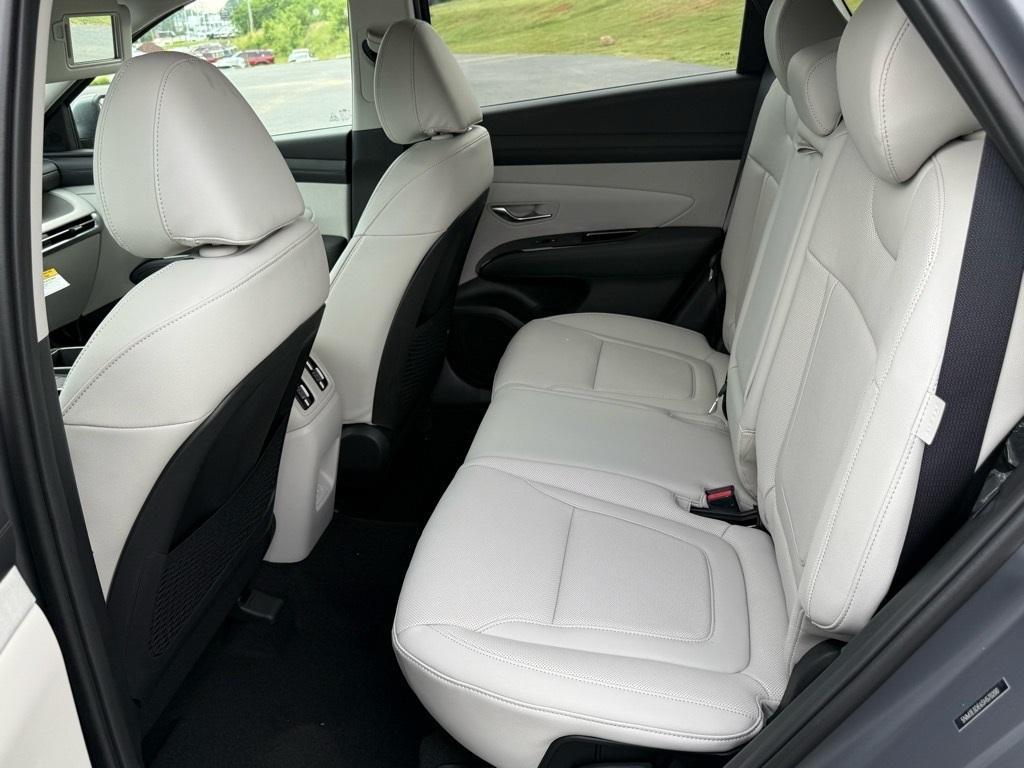 new 2025 Hyundai Tucson car, priced at $40,108
