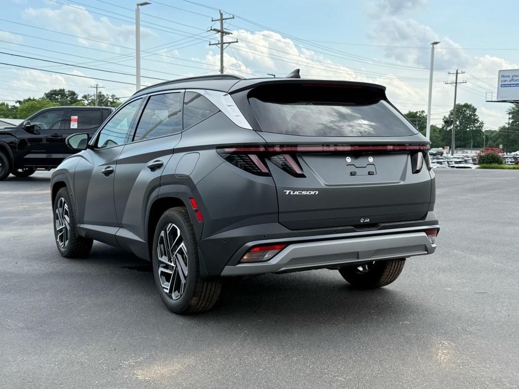 new 2025 Hyundai Tucson car, priced at $40,108