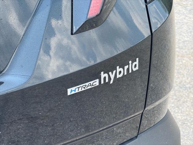 new 2025 Hyundai TUCSON Hybrid car, priced at $37,543