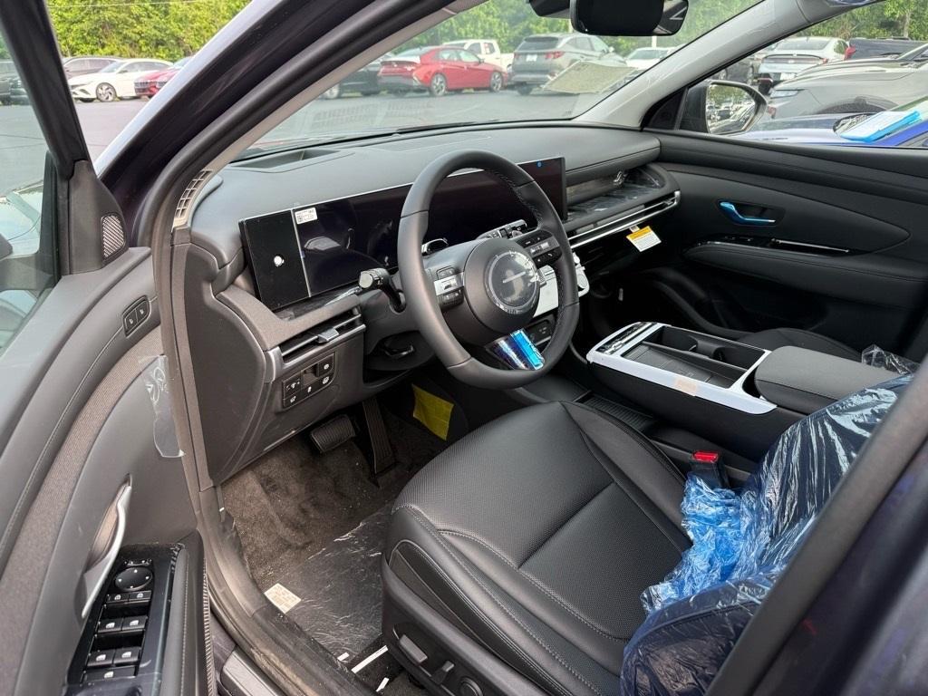 new 2025 Hyundai TUCSON Hybrid car, priced at $42,348