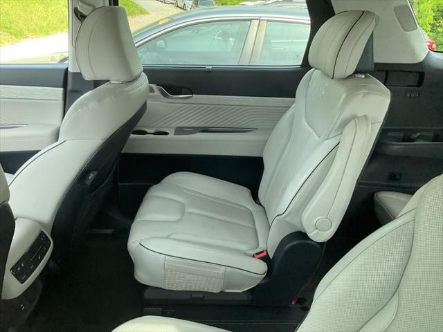 used 2024 Hyundai Palisade car, priced at $41,098