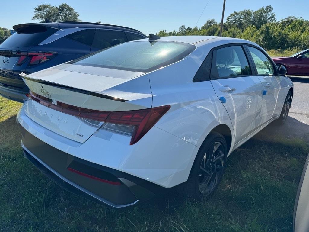new 2025 Hyundai ELANTRA HEV car, priced at $29,040