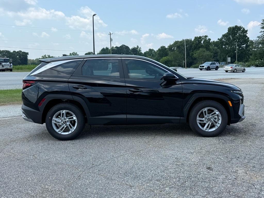new 2025 Hyundai Tucson car, priced at $28,166
