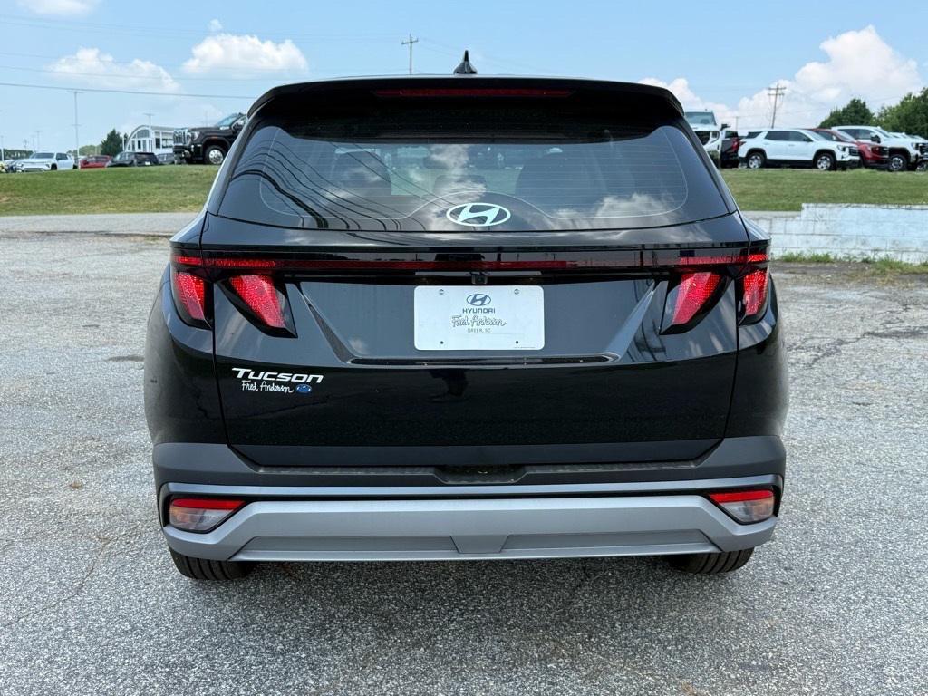 new 2025 Hyundai Tucson car, priced at $28,166