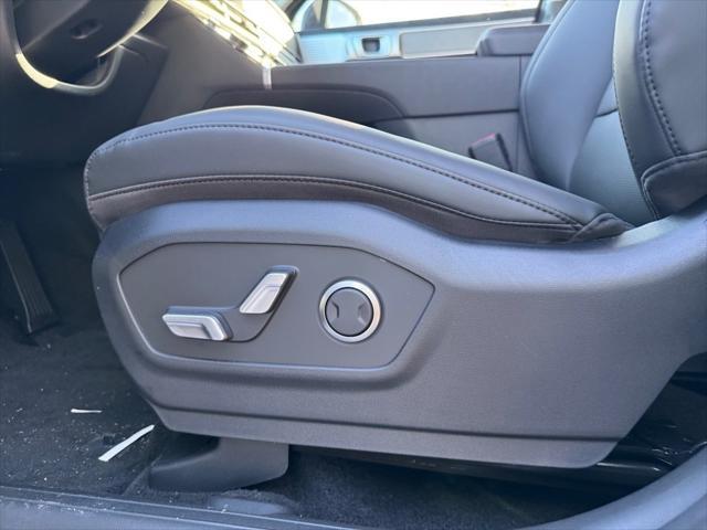 new 2025 Hyundai Santa Fe car, priced at $41,800