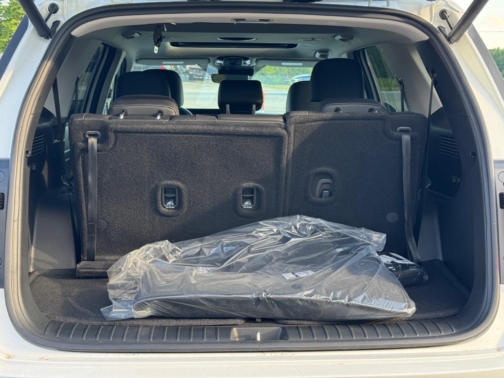 new 2025 Hyundai Palisade car, priced at $47,716