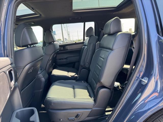 new 2025 Hyundai Santa Fe car, priced at $49,038