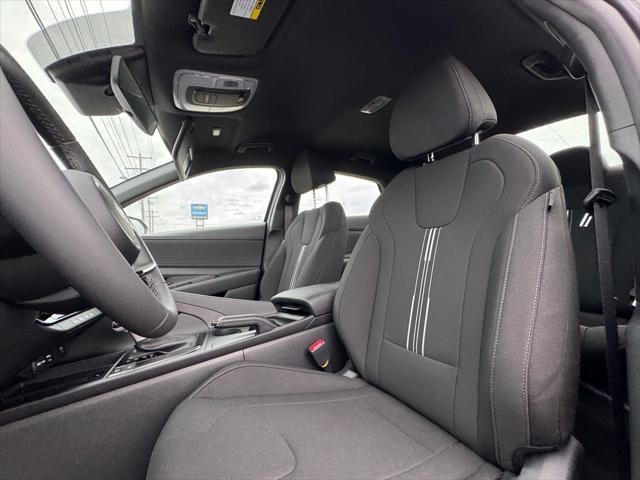 new 2025 Hyundai Elantra car, priced at $24,289