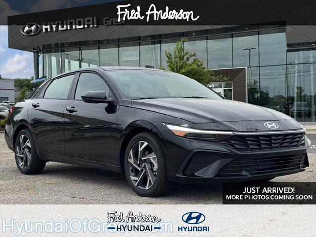 new 2025 Hyundai Elantra car, priced at $24,289