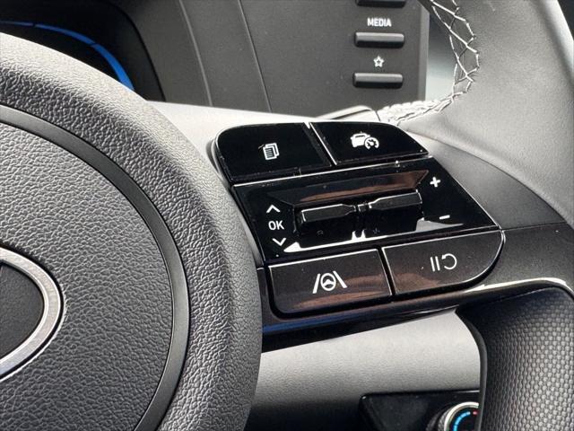 new 2025 Hyundai Elantra car, priced at $24,289