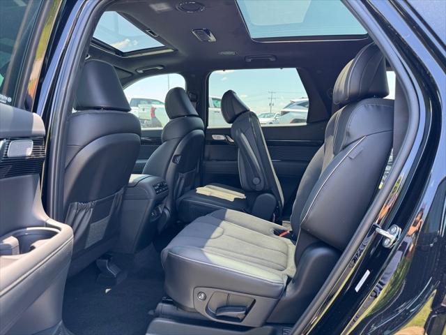 new 2025 Hyundai Palisade car, priced at $54,748