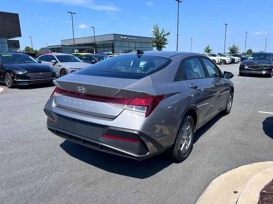 new 2024 Hyundai Elantra car, priced at $21,072