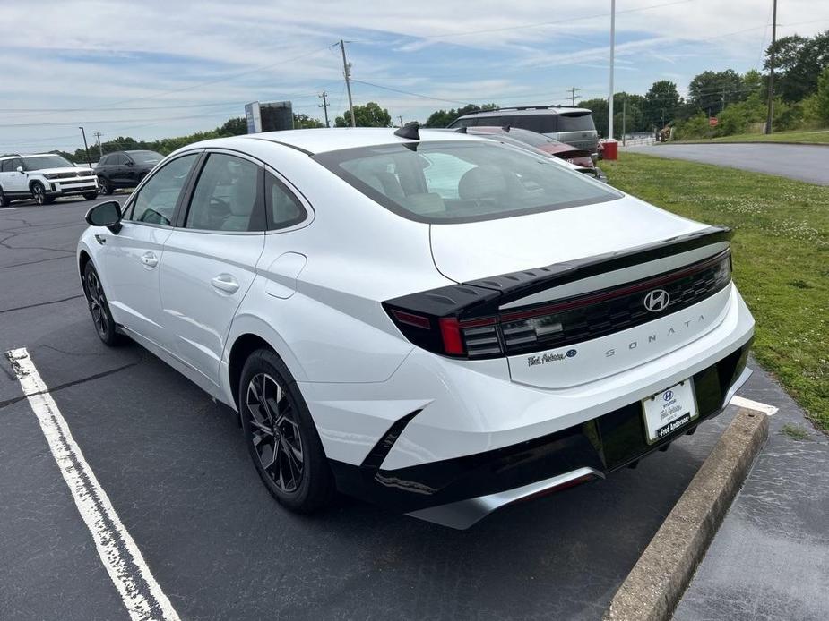 new 2024 Hyundai Sonata car, priced at $27,775