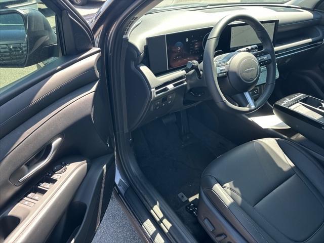 new 2025 Hyundai TUCSON Hybrid car, priced at $37,581