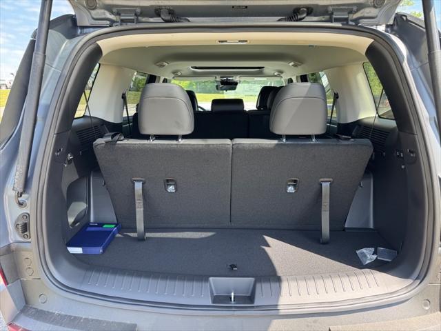 new 2025 Hyundai Santa Fe car, priced at $42,426