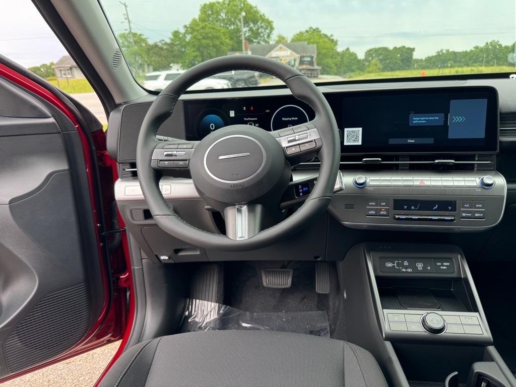 new 2025 Hyundai Kona car, priced at $29,195
