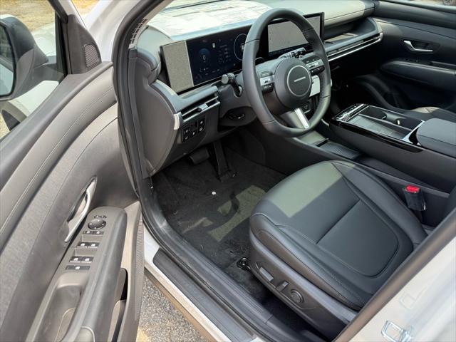 new 2025 Hyundai TUCSON Hybrid car, priced at $38,036