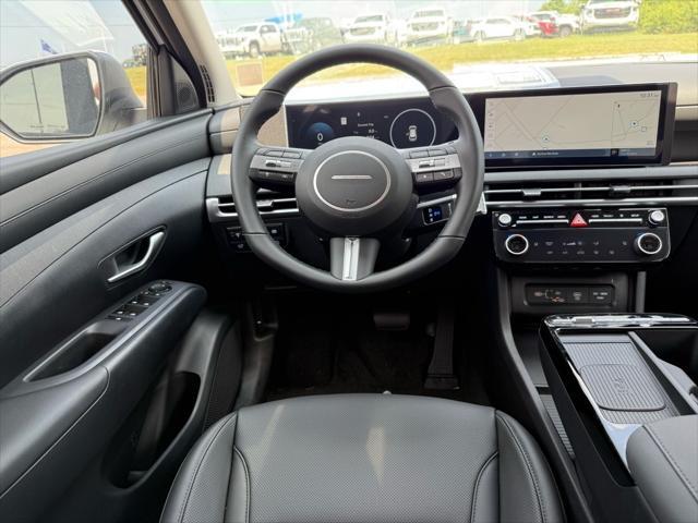new 2025 Hyundai TUCSON Hybrid car, priced at $38,036