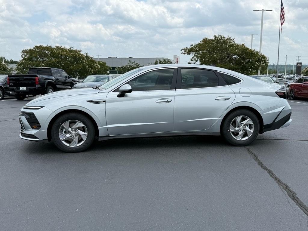 new 2025 Hyundai Sonata car, priced at $27,636