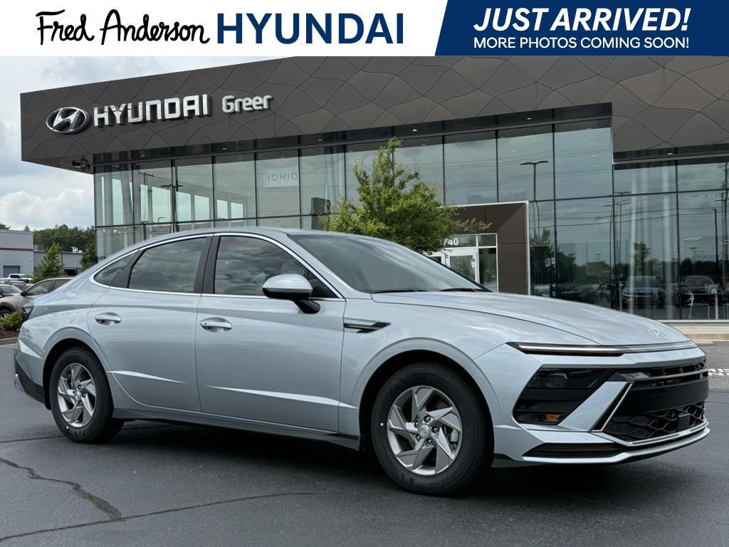 new 2025 Hyundai Sonata car, priced at $27,636