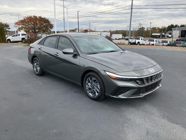 new 2024 Hyundai Elantra car, priced at $23,527