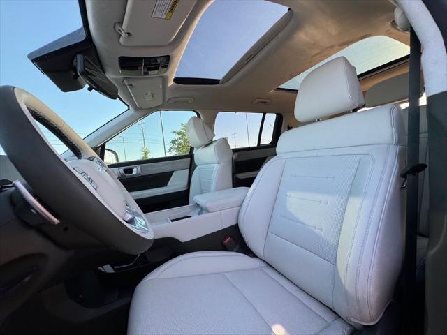 new 2025 Hyundai Santa Fe car, priced at $45,414