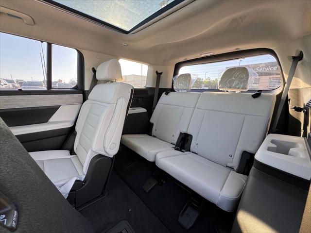 new 2025 Hyundai Santa Fe car, priced at $45,414
