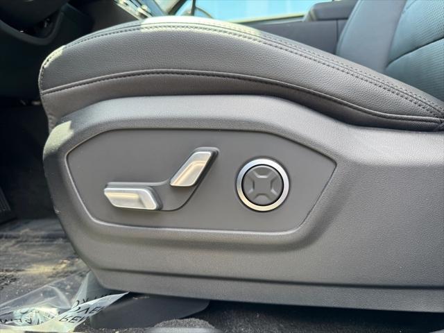 new 2025 Hyundai SANTA FE HEV car, priced at $47,012