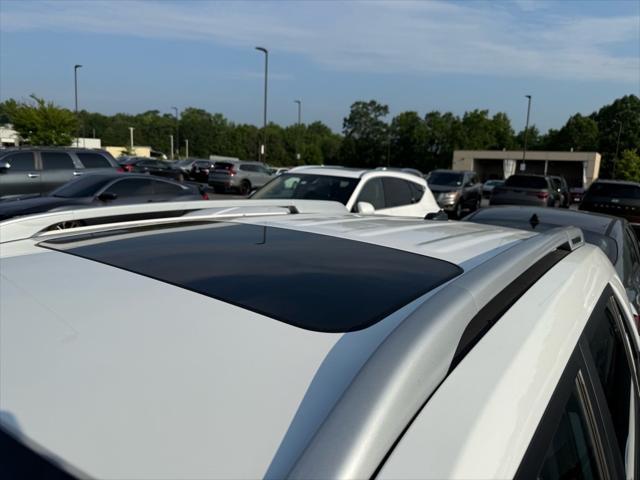 new 2025 Hyundai Venue car, priced at $23,743