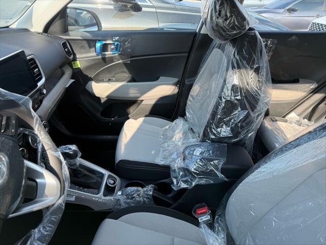 new 2025 Hyundai Venue car, priced at $23,743