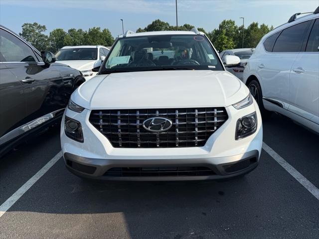 new 2025 Hyundai Venue car, priced at $23,743