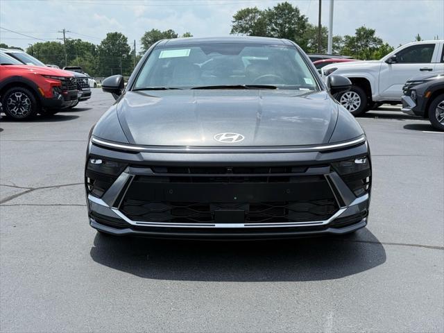 new 2025 Hyundai Sonata Hybrid car, priced at $38,542