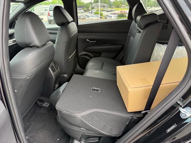 new 2025 Hyundai Tucson car, priced at $35,733