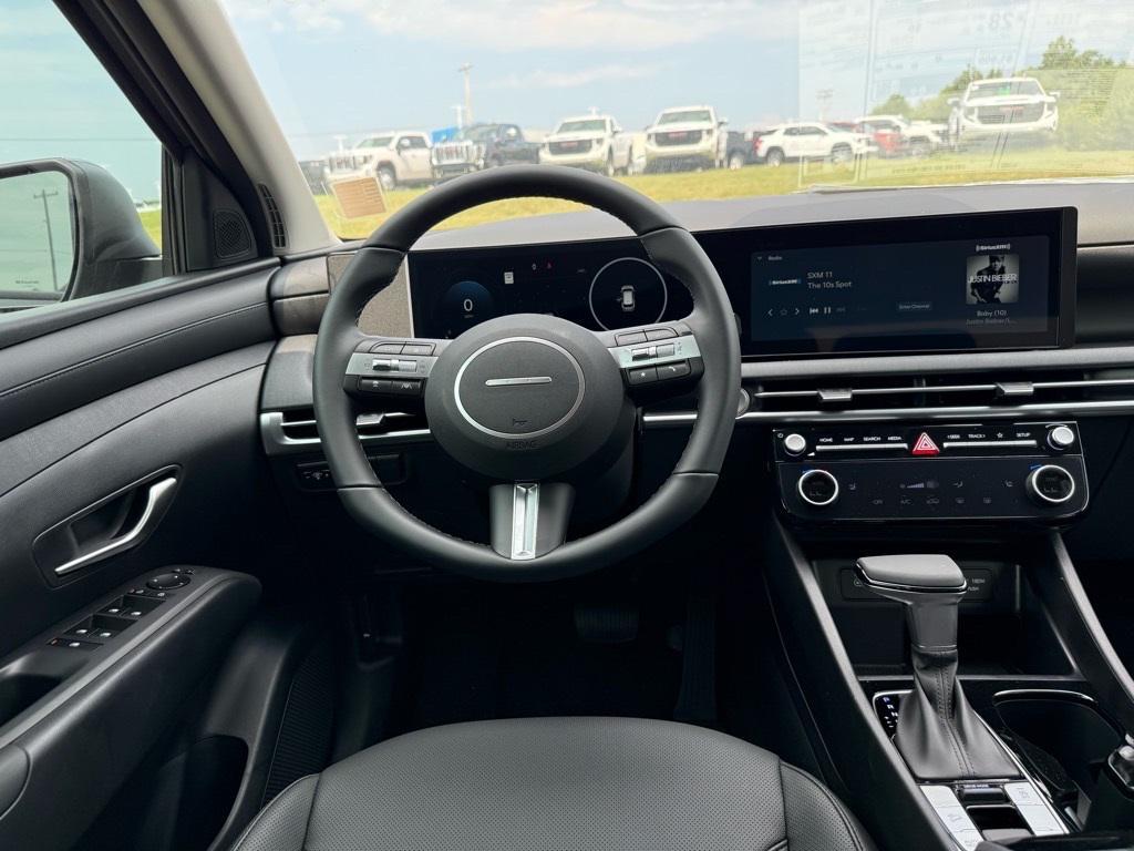 new 2025 Hyundai Tucson car, priced at $34,109