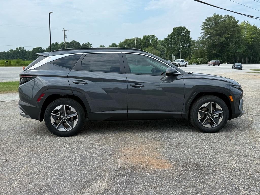 new 2025 Hyundai Tucson car, priced at $34,109