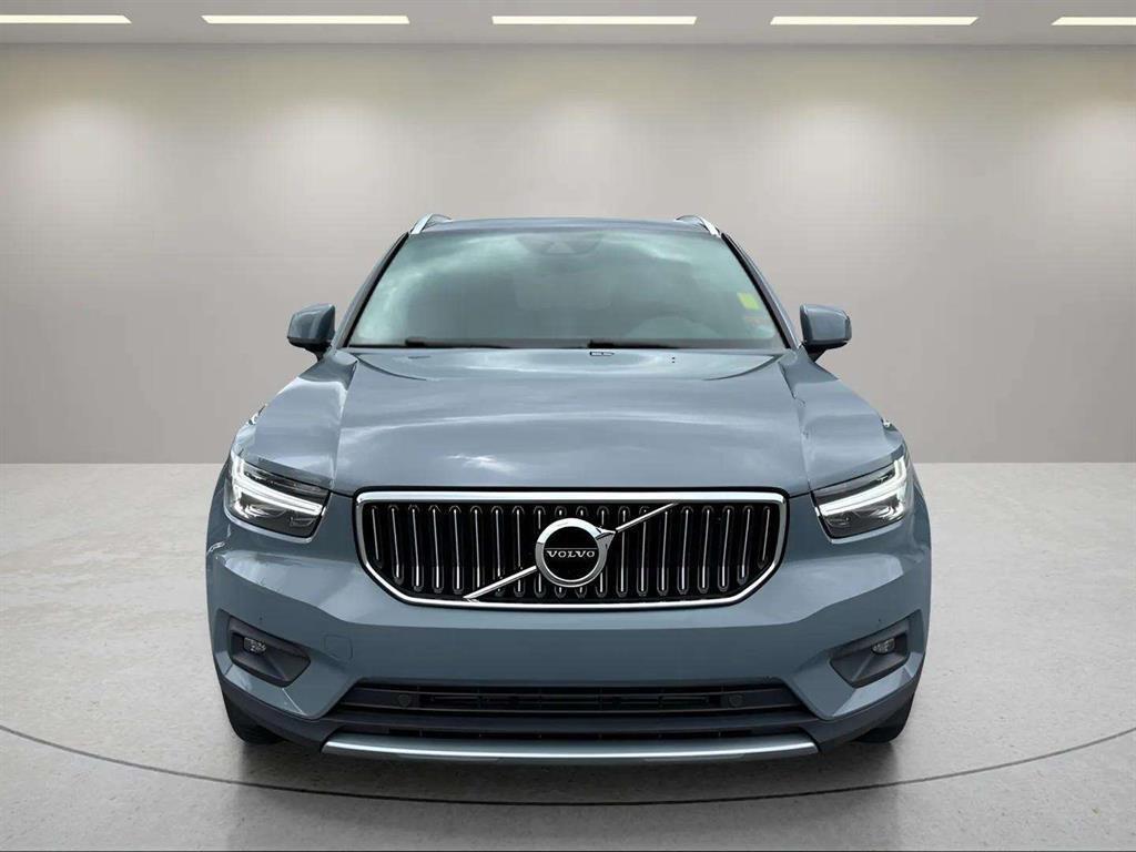 used 2020 Volvo XC40 car, priced at $20,721