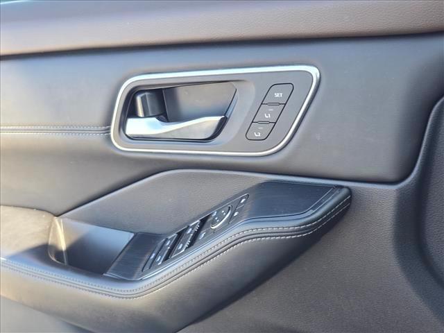 used 2022 Nissan Rogue car, priced at $24,319