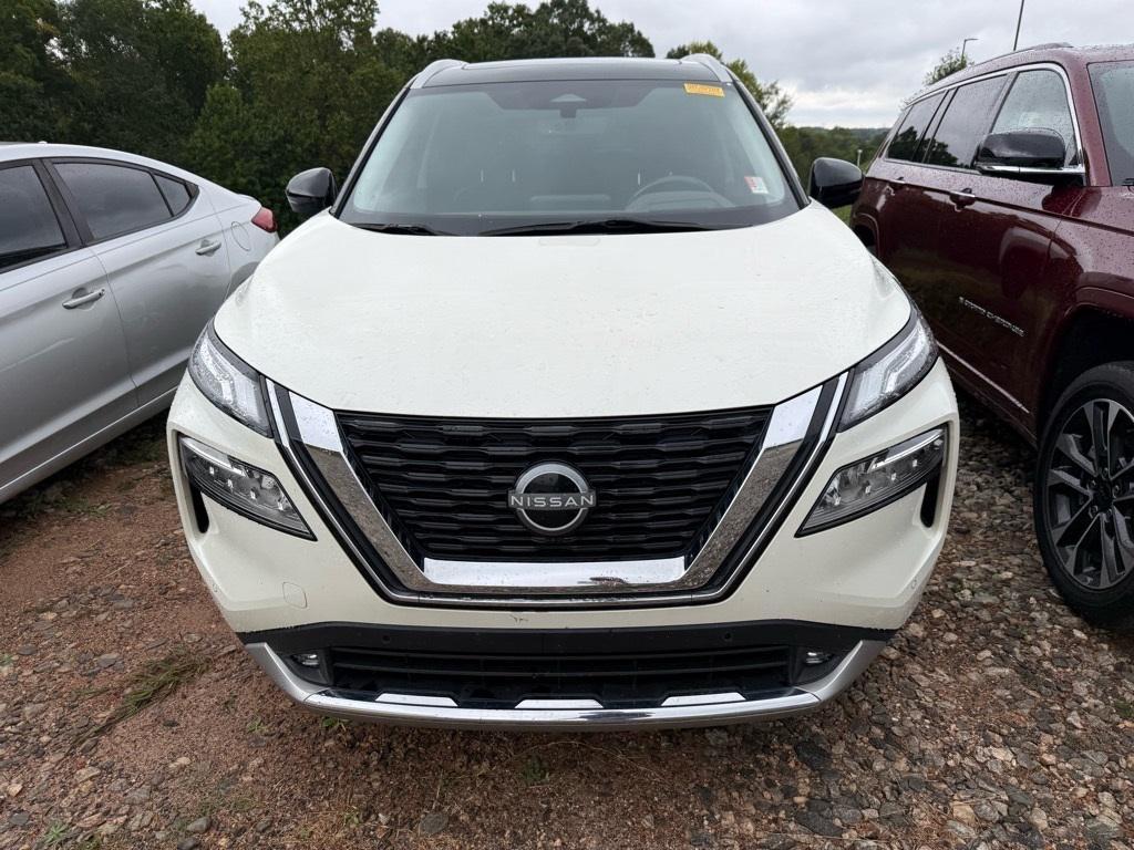 used 2022 Nissan Rogue car, priced at $26,487