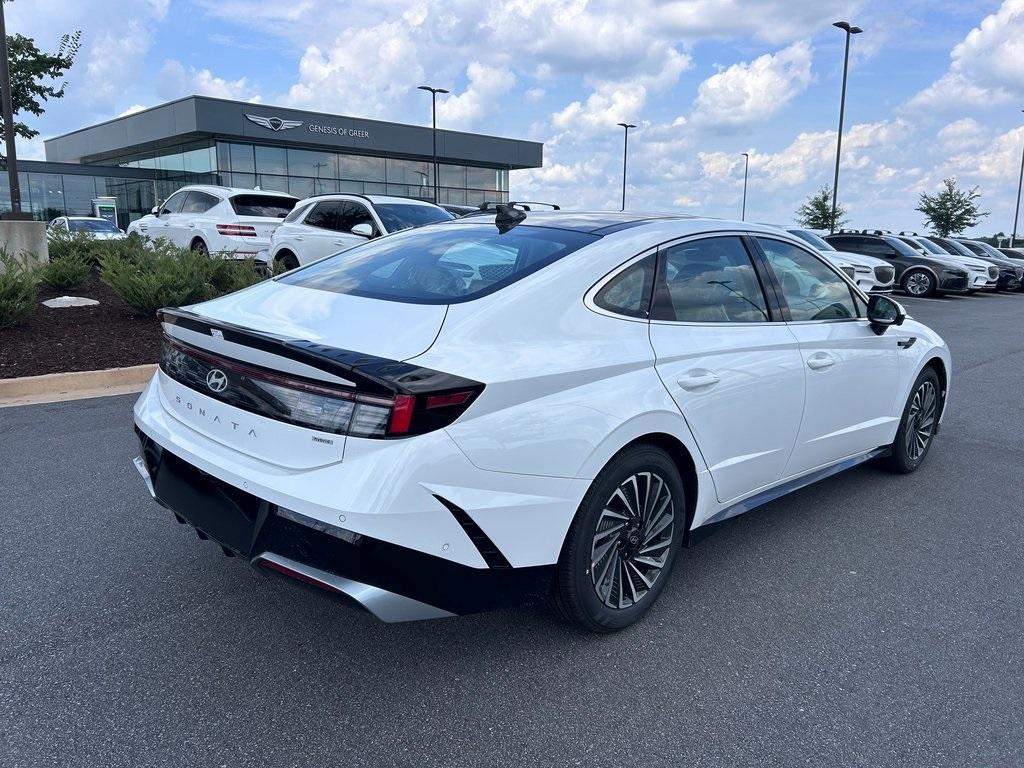 new 2024 Hyundai Sonata Hybrid car, priced at $37,953