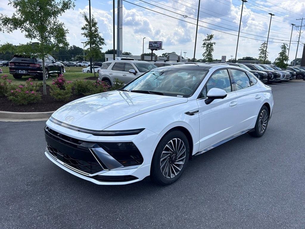 new 2024 Hyundai Sonata Hybrid car, priced at $37,953