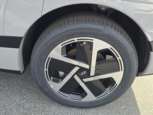 new 2026 Hyundai IONIQ 9 car, priced at $72,694