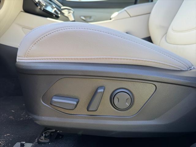 new 2025 Hyundai Tucson car, priced at $34,104
