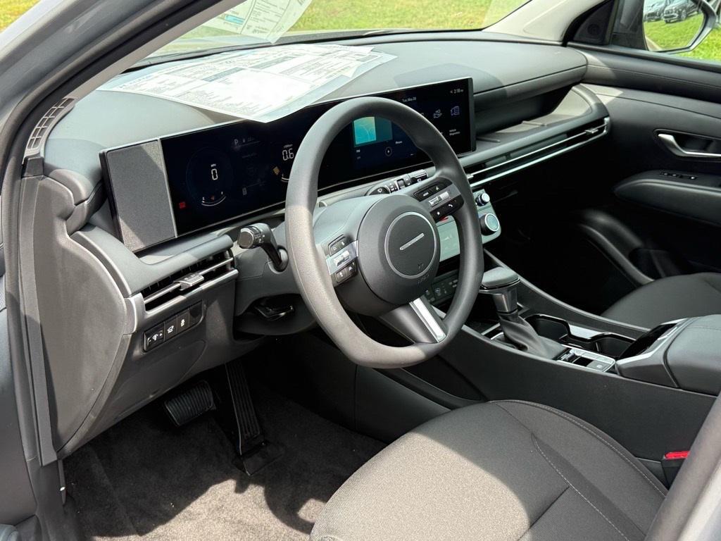 new 2025 Hyundai Tucson car, priced at $31,699