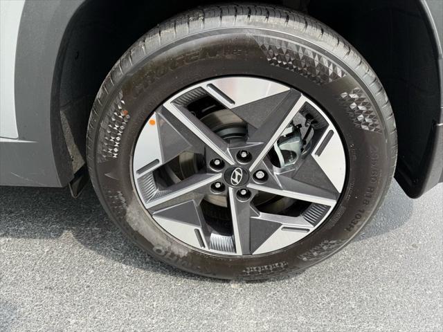 new 2025 Hyundai Tucson car, priced at $31,699