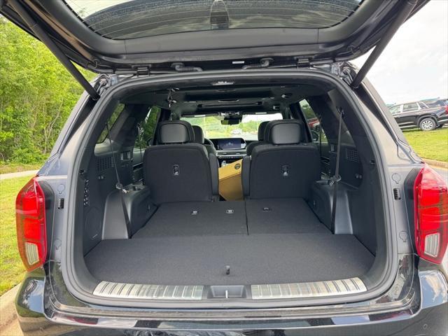 new 2025 Hyundai Palisade car, priced at $54,705