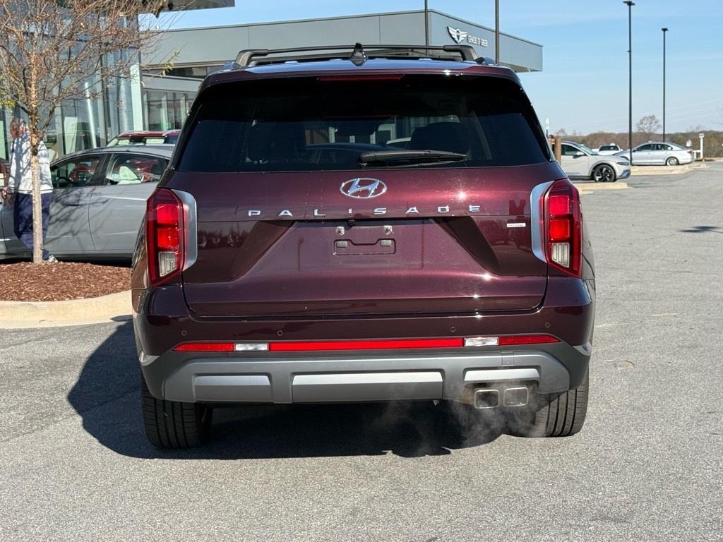 used 2023 Hyundai Palisade car, priced at $35,362