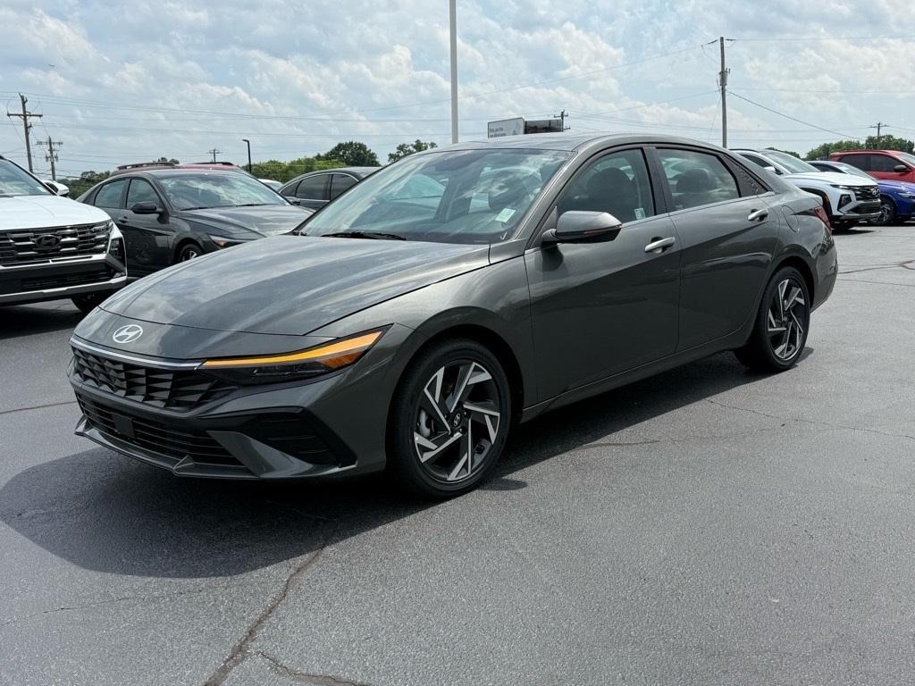 new 2025 Hyundai ELANTRA HEV car, priced at $30,880