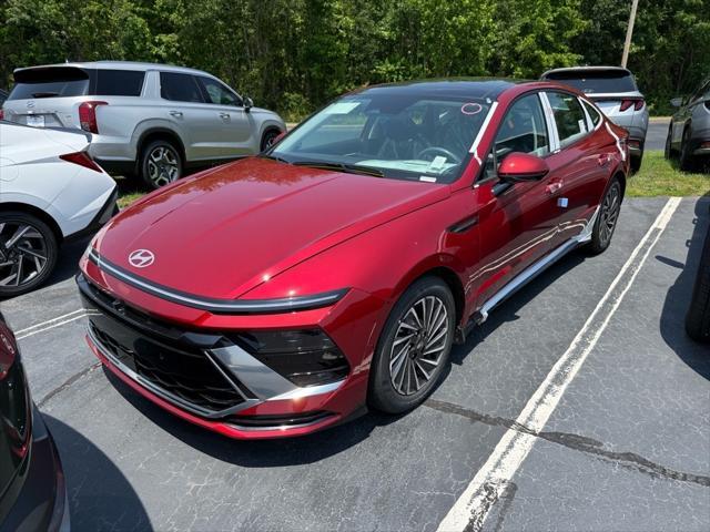 new 2025 Hyundai Sonata Hybrid car, priced at $39,207