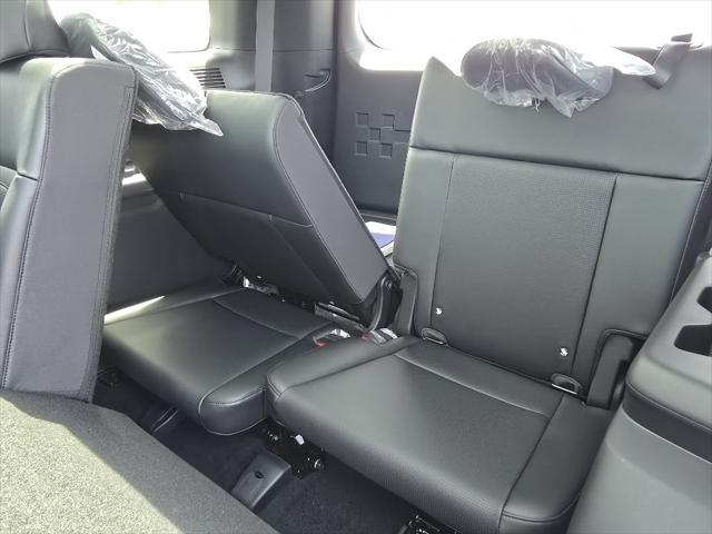 new 2025 Hyundai Santa Fe car, priced at $44,210