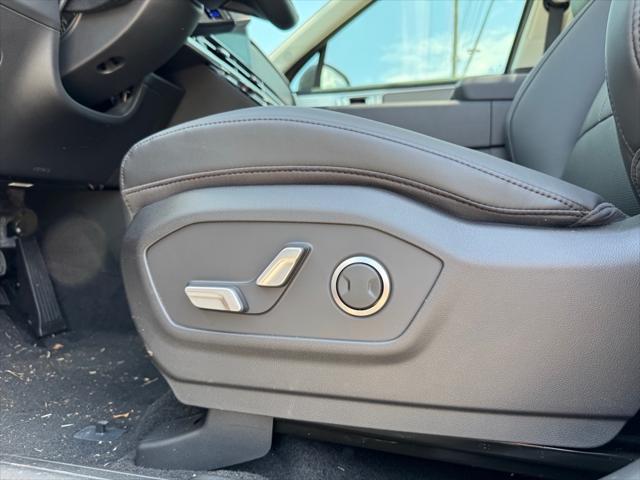 new 2025 Hyundai Santa Fe car, priced at $40,509